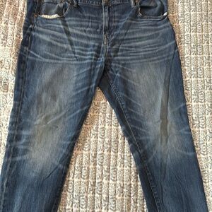 Mens American Eagle Skinny Jeans 42x34. New without tags.